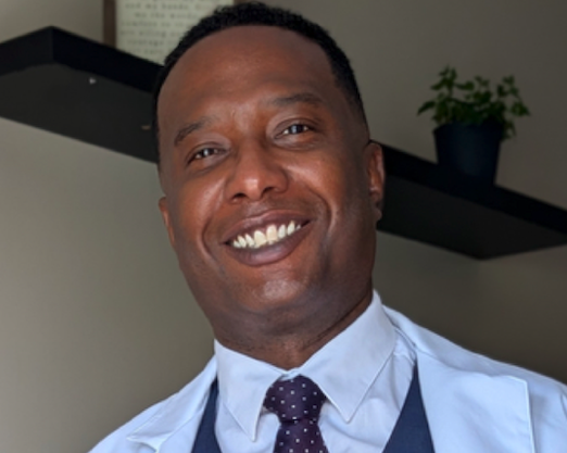Dr. Craig Washington